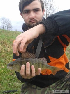 Osob��ek v okounech 27cm :)