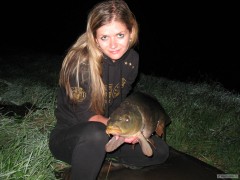 Kliknutím fotografii zvětšíte Kapr 67 cm - 6,5 kg