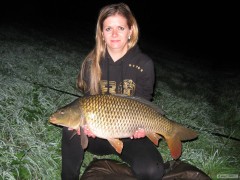 Kliknutím fotografii zvětšíte Kapr 67 cm - 6,5 kg