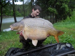 t�mov� rekord  - 28,5 kg