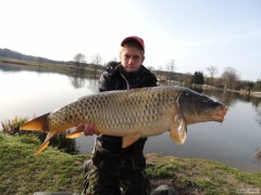 Kliknutím fotografii zvětšíte karp 9.78kg