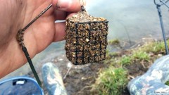 Traper Jezero ve 40ti gramov�m krm�tku