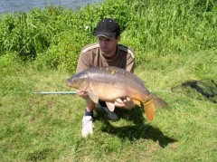 Kliknutím fotografii zvětšíte kapr 80cm, 10 kg