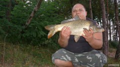Kliknutím fotografii zvětšíte kapr 61cm 5 kilo