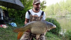 Kliknutím fotografii zvětšíte Kapr 14kg 38g 85cm