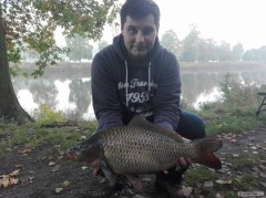 Kliknutím fotografii zvětšíte Kapr 63cm
